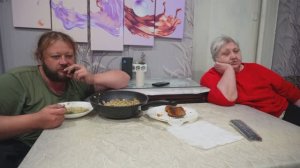 У меня красивый сад весной вкусно кушаю кашу и рыбный суп ПОДВАЛ ИЛЬИЧА