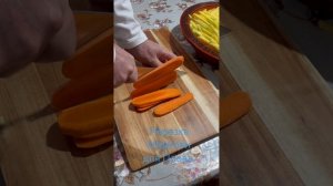 Нарезка моркови для плова. #узбекскийплов #плов #ош #па?