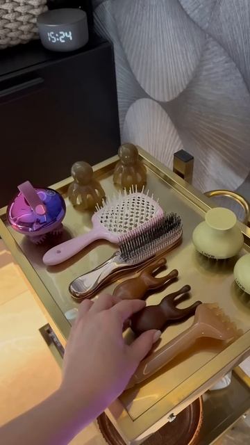 asmr: Это был незабываемый массаж для головы. А вы сходил смотреть онлайн