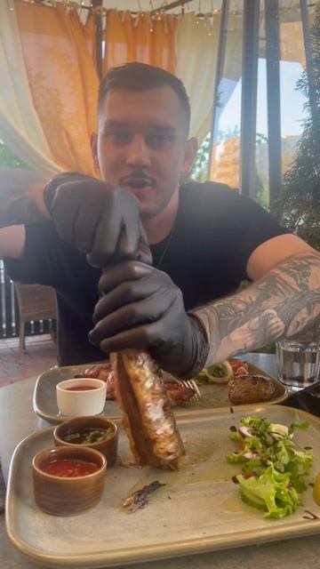 Как быстро очистить скумбрию от костей | ЛАЙФХАК смотреть онлайн