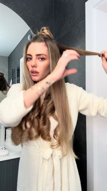 Найкращий стайлер для локонів @ksuu__store #зачіски #укладк смотреть онлайн