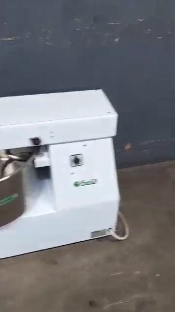 Спиральный тестомес FIMAR 38/SN смотреть онлайн