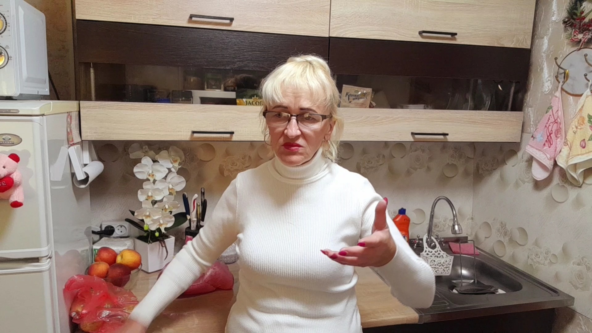 Деревенская жизнь.А я всё сажаю.Приготовила ужин.Высадила перцы.