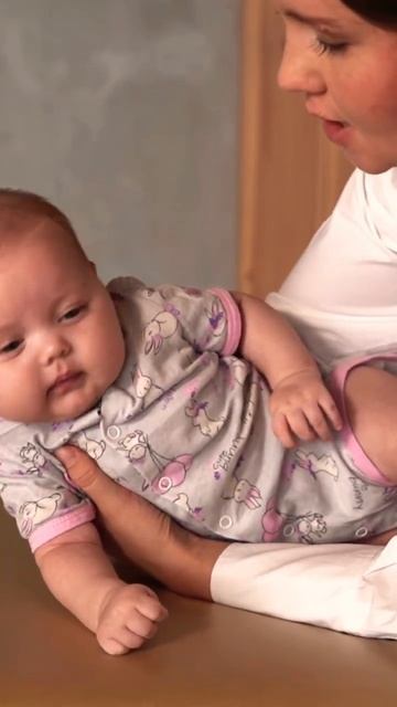 Рефлекс, который помогает перевернуться на живот #мас? смотреть онлайн