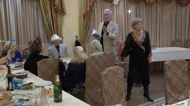 Новогодние вечер Народного университета "Время жить" - "Встречаем 2019-й год"... смотреть онлайн