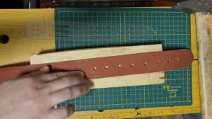 Добавление отверстий под язычок, пробойником