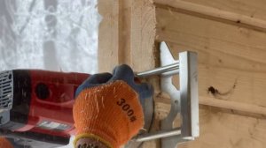 Установка обсадных коробок в доме из клееного бруса