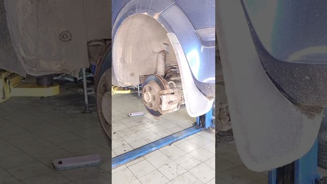 Strelok044 в прямом эфире! Opel astra замена задних дисков с кол? смотреть онлайн