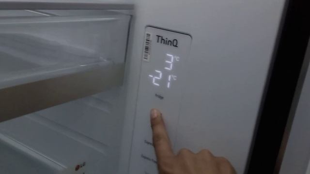 Холодильник LG GC-Q257CAFV смотреть онлайн