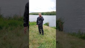 Сом клюет