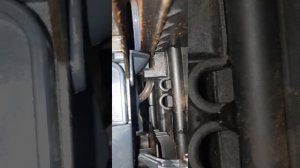 ETAM29.510.B Льет воду в отсек отработанного кофе. Часть 2