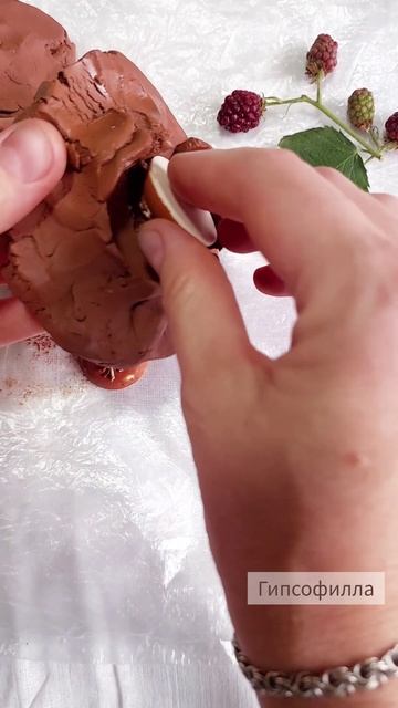 Эксперементирую. Серьги из гипса с отпечатком ежевики смотреть онлайн