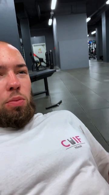 Почему нельзя делать дефицит калорий очень большим? ? смотреть онлайн