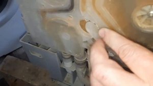 PM014 Посудомоечная машина Bosch SPV40E60RU/29 на начинает мойку,