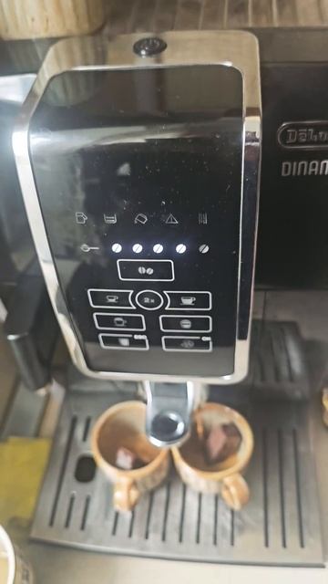 Chocolate espresso 🍫☕️ #espresso #delonghi #coffee #кофемашина смотреть онлайн