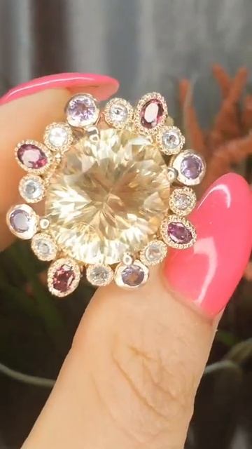 Цитрин лазерной огранки 🌺6400р🌺р.18 #цитрин #топаз #гра? смотреть онлайн