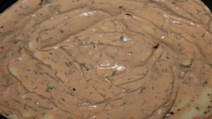 Мясная пицца с шампиньонами и моцареллой
