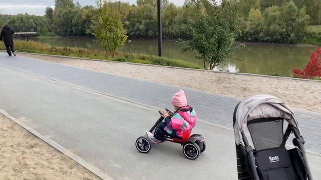 Обзор новинки: Детский складной электромобиль Eco Koleso Go смотреть онлайн