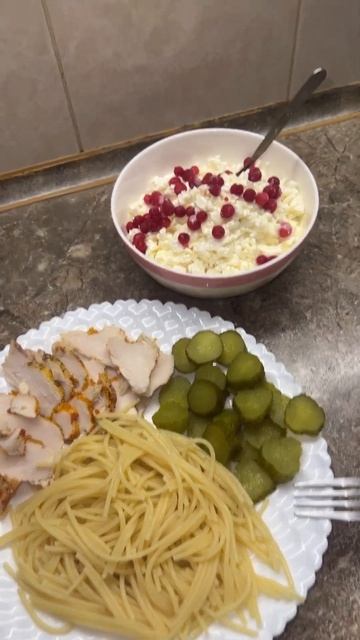 Ужин за 5 минут: спагетти с грудкой на гриле и творог с ? смотреть онлайн