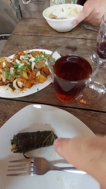 Сколько Стоит Поесть в Грузии смотреть онлайн