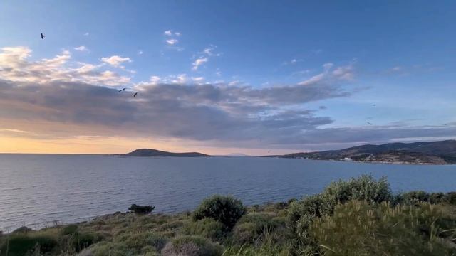 Эгейское море, Турция!🇹🇷 3 апреля-Купаться слишком х? смотреть онлайн