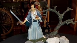 НАВЯЗАТЬ СВОЮ ВОЛЮ... сильно