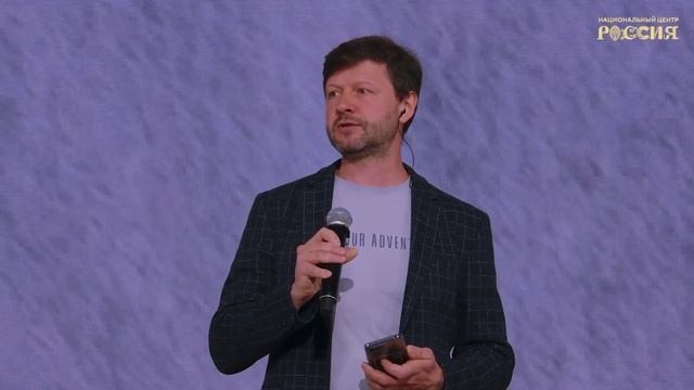 Дебют Рождественского и его первый гонорар для Фонда обороны: истории из жизни поэта
