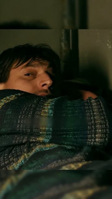 Авторитет поставил на место зека 😳 #фильмы #сериалы #к смотреть онлайн