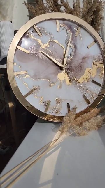 Часы из эпоксидной смолы💥Инкрустированые горным хру смотреть онлайн