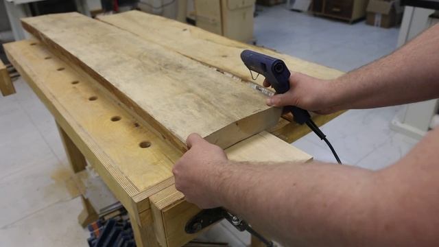 КАК СДЕЛАТЬ ДОСКУ РОВНОЙ с ПОМОЩЬЮ ДРУГОЙ ДОСКИ? 😲🔨 смотреть онлайн