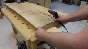 КАК СДЕЛАТЬ ДОСКУ РОВНОЙ с ПОМОЩЬЮ ДРУГОЙ ДОСКИ? 😲🔨