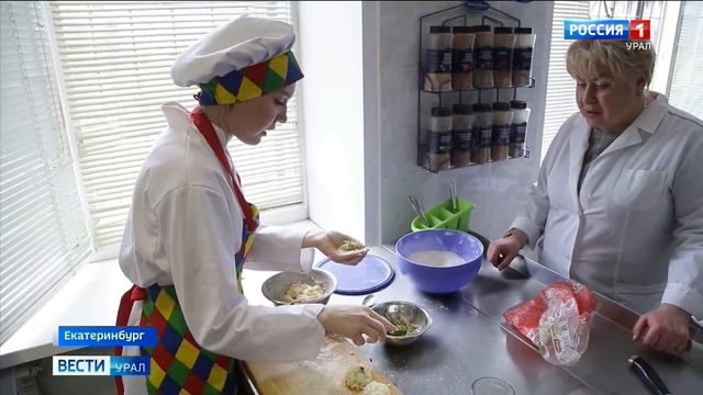 Еду, с которой шли к Победе наши деды и прадеды, приготовили студенты из Екатеринбурга - Вести Урал