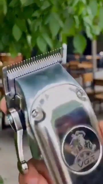 Машинка для стрижки волос и бороды смотреть онлайн