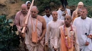 Лекция Шрилы Прабхупады 12.05.1974, Бомбей. БГ 12.13-14. Наука предания Кришне для всех.