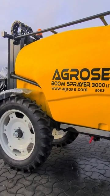 Прицепной полевой опрыскиватель с гидравлическим под смотреть онлайн