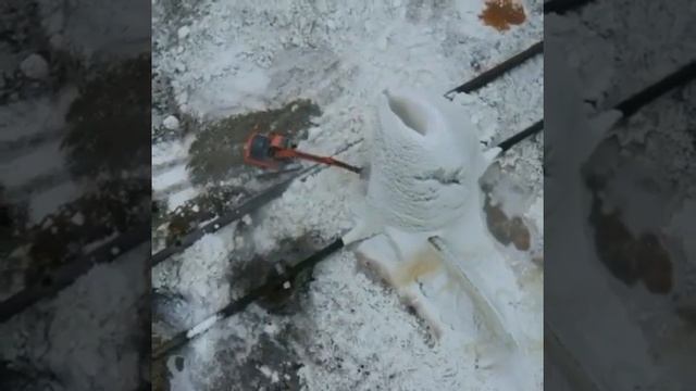 Ремонт "причудливого" трубопровода ведут во Владивост смотреть онлайн