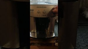 Завоздушивание и развоздушивание системы кофемашин De