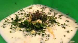 Низкокалорийная курица в кефирном соусе