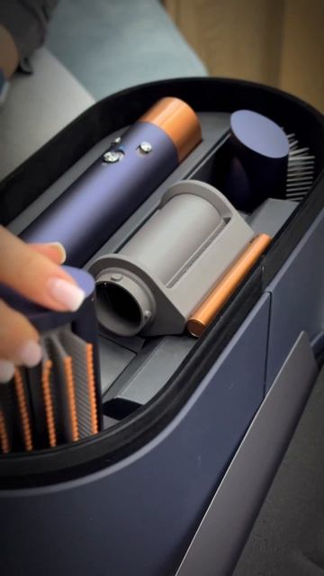 Распаковка Dyson💔 #телефоны #apple #магазин смотреть онлайн