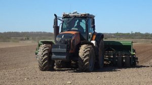 ТРАКТОРА ДЛЯ ДЕТЕЙ. ПОСЕВНОЙ КОМПЛЕКС AMAZONE D9-60 КОЛЕСНЫЙ ТРАКТОР ENSIGN YX2404-N. Builder TL40