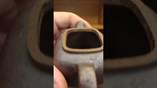 Прекрасный исинский малыш от мастера Юн Чженя.Дровяно смотреть онлайн