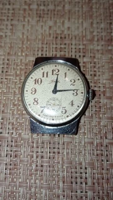 часы СССР зим #shorts смотреть онлайн