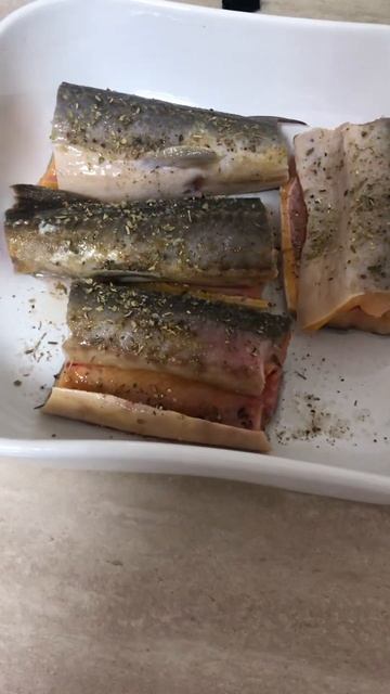Стерлядь в духовке с картошкой