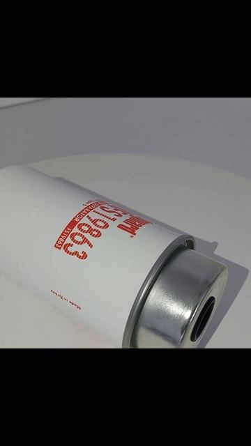 FS19863 Фильтр сепаратор топливно-водяной FLEETGUARD TM (Европа смотреть онлайн