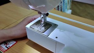 Janome ArtStyle 4045.  Установка штопальной пластины