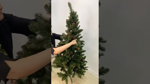 искусственная ёлка с шишками смотреть онлайн