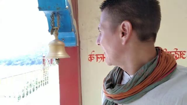 ВИДЕО - 195. ЯТРАХ ДХАРМА ТАТРА ДЖАЙЯ. РИШИКЕШИ. 2 ИЮНЯ.