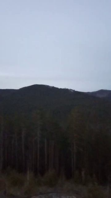 Горы, скальники, лес. Верхняя Берёзовка, Улан-Удэ, Буря? смотреть онлайн