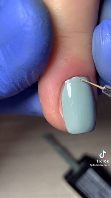 Сделать гвозди | Гель-роспись ногтей с радужным блестя смотреть онлайн