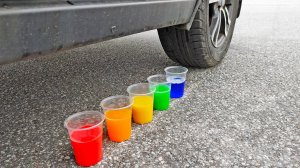 Эксперимент с автомобилем! Краш тест vs Давить колесом Разноцветная вода, Попкорн, Чупа Чупс!